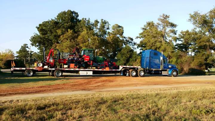 Our bonded transportation services ensure secure, compliant movement of freight across the Canada-U.S. border with streamlined customs processes.